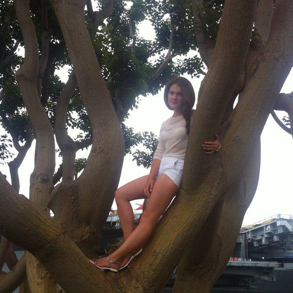 Rencontre cette belle femme chaude: Xxxcatherine